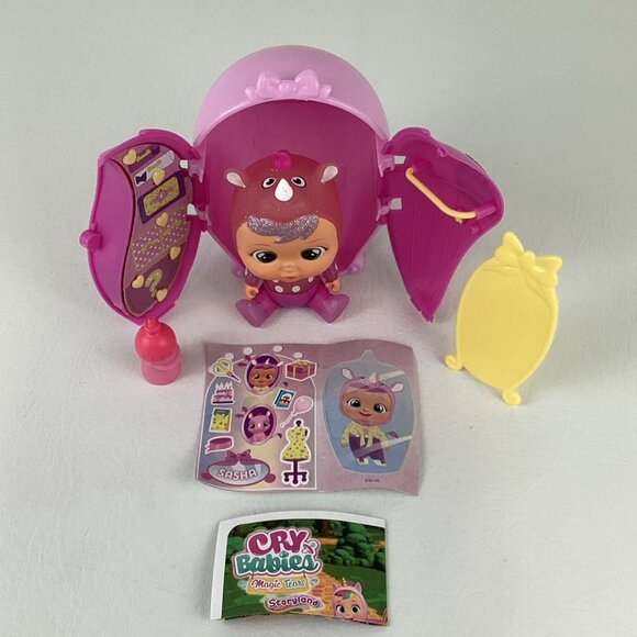 Cry Babies Magic Tears Sasha Dress Me Up Doll Playset Storyland IMC Toys - Picture 2 of 9